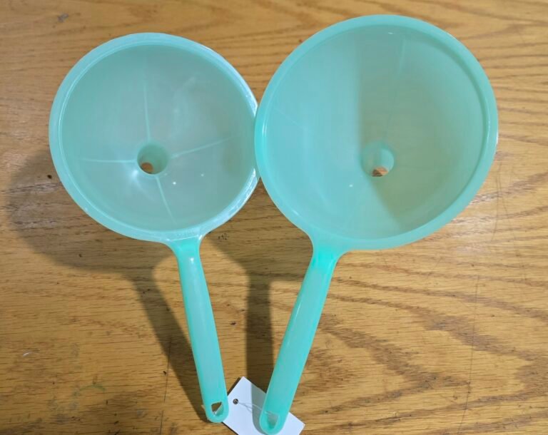 طقم قمع عدد 2 ذو يدة